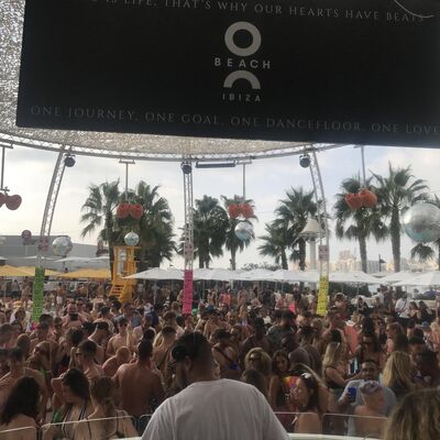 Summer Beach Party Vibes 2020.