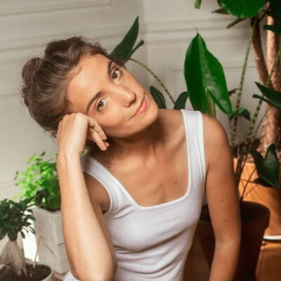 Kiffer son cycle menstruel avec Claire Suco de Meuf Paris