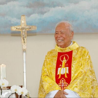 潘瓊輝Peter Pan神父- 台灣高雄第一位神父 晉鐸60年92歲高齡仍擔任本堂神父的第一人。