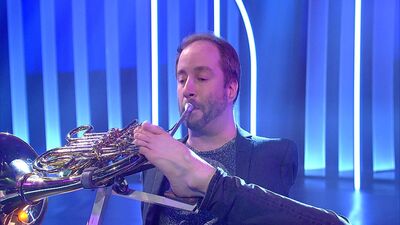 徐冰英文方塊字書法, Sarah Sze@高古軒 & 現場表演：圓號演奏家Felix Klieser