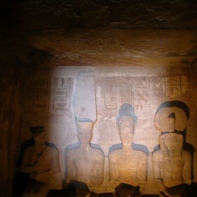 Harmakis - Horus sorge all'orizzonte