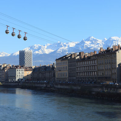 Lettera G... Grenoble!