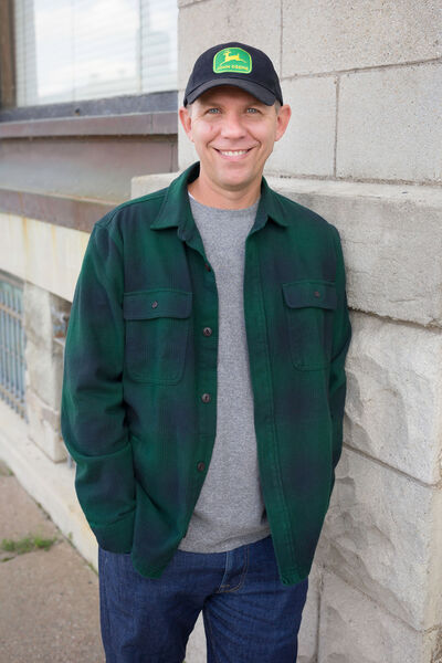 470 Neil Dahlstrom Preserving History