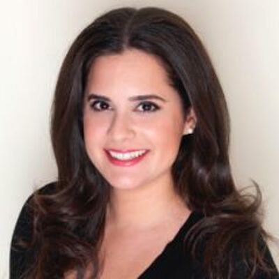 The Hague Pearls - Vivian Chiona