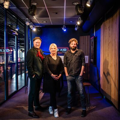 Afl. 49 – Kijkcijferkoningin Tina Nijkamp