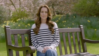 SE8: Ep6 Kate Middleton è malata: il video-annuncio