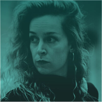 She Moves in Her Own Way: Alice Topp