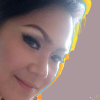 Ep 053 - Nuranggraini shares how to become a reseller & have a side hustle (Indonesian)