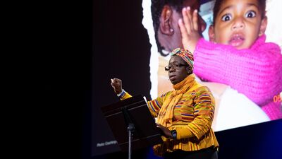 La pollution de l'air, une tragédie ou la nécessité d'un air sain dès à présent | Rosamund Adoo-Kissi-Debrah
