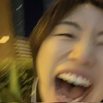  走过路过的铁纸有钱的捧个钱场差钱的捧个人场（啥 