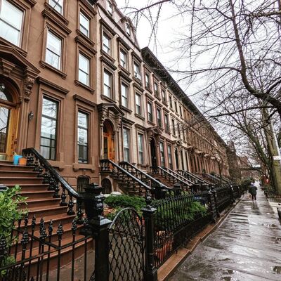 ¿Qué son las Brownstones?