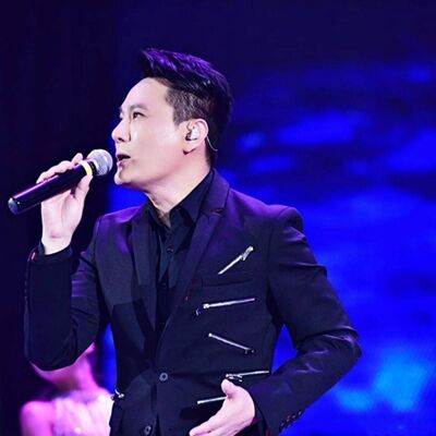 45《难道》人生路上遇风雨，才发现伤必须自己承受
