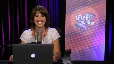 iFive 151: Your Questions and Answers! - Megan answers your emails!
