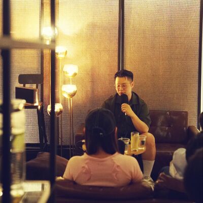 《陌路》 ：我是指南針 而你靠北＿當代詩人的創作之路