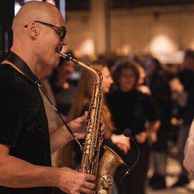 Dj Sandr & Syntheticsax (2S Project) - Live from Draft'n'Craft (Part 1) Vinil party