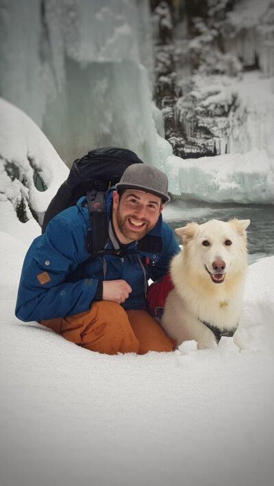 Episode #41 – How To Build a Community Around Traveling with Mark and Mya