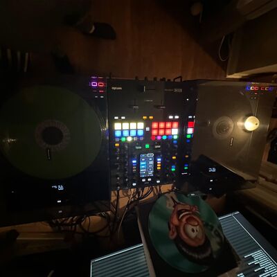 90's House Mix Volume 4 Featuring Jinx