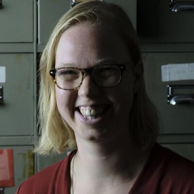 Kirsten Kalkman - Als je verliefd wordt op een ideaal 💔