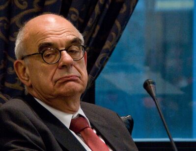 Het NIOD-rapport - Marathon-uitzending 10 jaar Srebrenica (3)