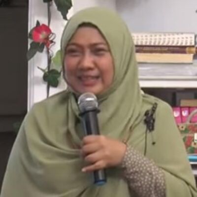 dr. Aisyah Dahlan, CHt II MENCETAK ANAK KAYA DAN TAQWA II Kajian Parenting