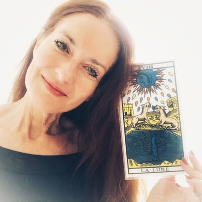4 LEÇONS DE LA LUNE, ARCANE XVIII DU TAROT DE CLAIRCONSCIENCE