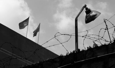 063. 在监狱中虚度人生