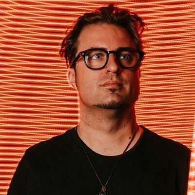 Ep 72 - Meet Huw Jones (AKA Fox Control) - The Sound Alchemist