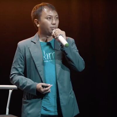 Harimurti Prasetio - Penggunaan Spark dalam Social Media Data Processing