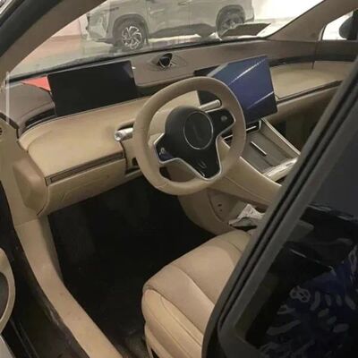 华为智选车首款纯电轿跑 智界S7内饰曝光：简约又豪华