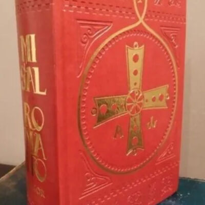 Leyendo el Misal