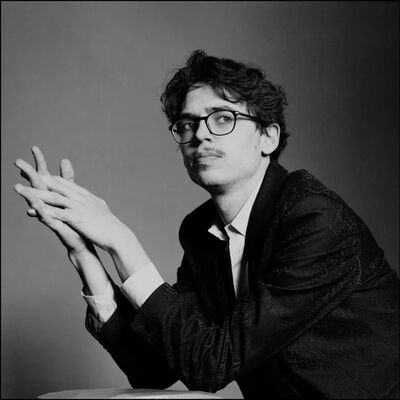 Lucas Debargue: Music is here to disturb us